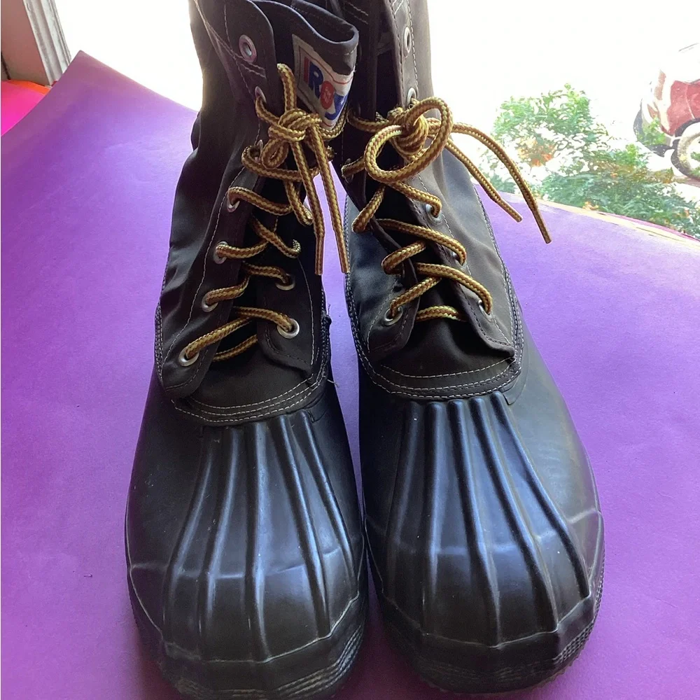 Vintage ROYAL rain boots